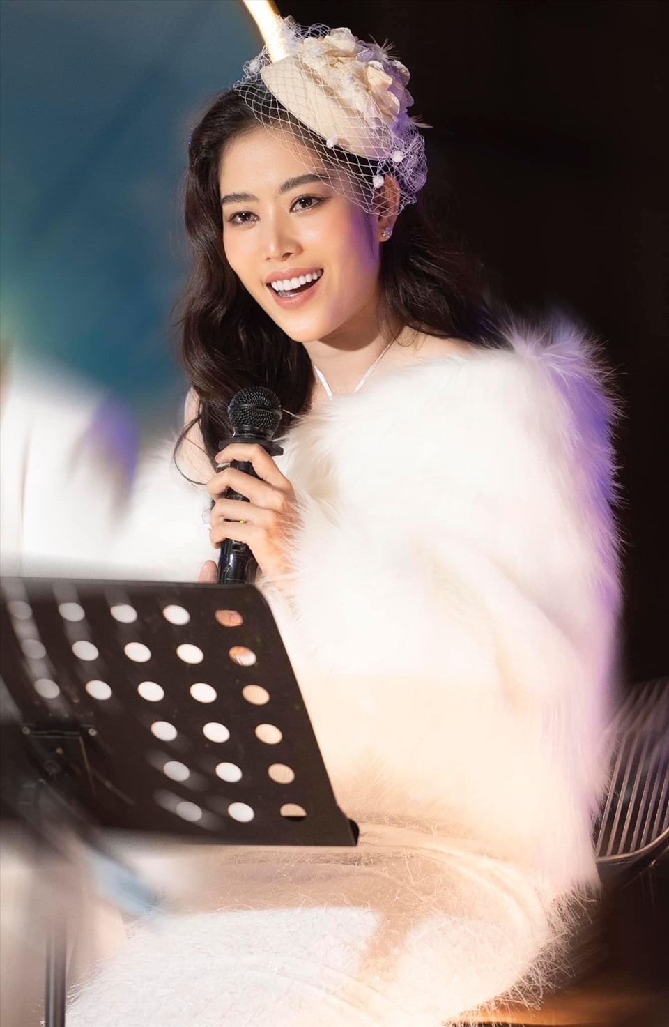 Phần lớn ý kiến dân mạng đều dần công nhận năng lực biểu diễn và sự hoàn thiện trong chất giọng của Nam Em. Sự động viên của khán giả là niềm động lực để Nam Em trở nên tốt hơn nữa trong thời gian tới và cũng là hành trang để cô chuẩn bị tiến đến vòng chung kết  Miss World Vietnam 2022 sẽ diễn ra vào tháng 7 và 8.2022.