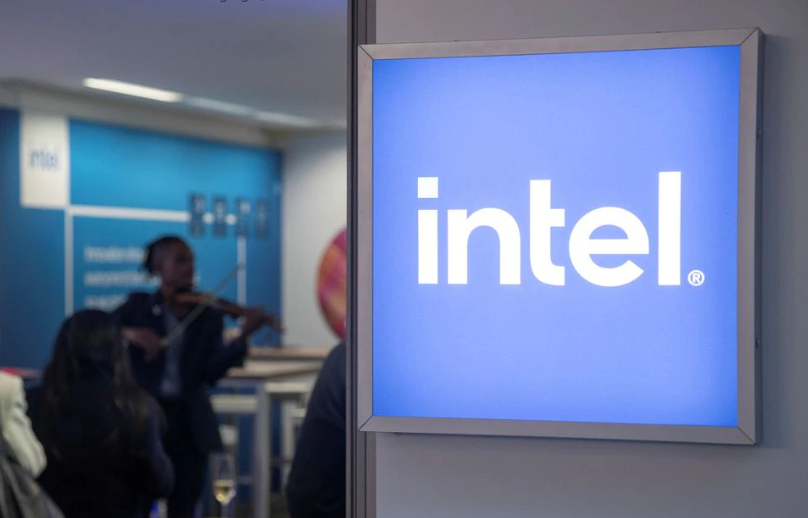 Intel ngưng hoạt động và tuyển dụng của bộ phận chip PC ít nhất trong 2 tuần. Ảnh: Intel