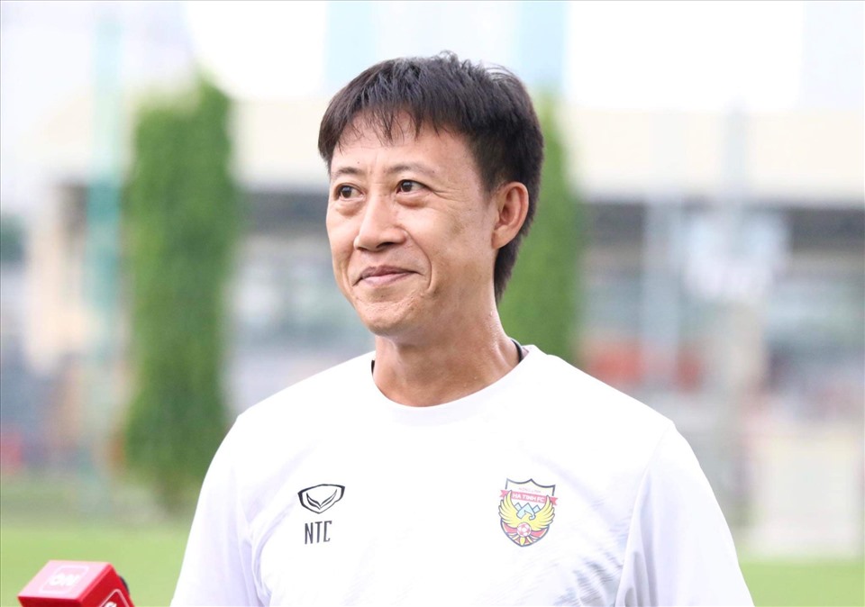 Huấn luyện viên Nguyễn Thành Công cho biết đội bóng đã sẵn sàng trở lại V.League. Ảnh: Minh Phong