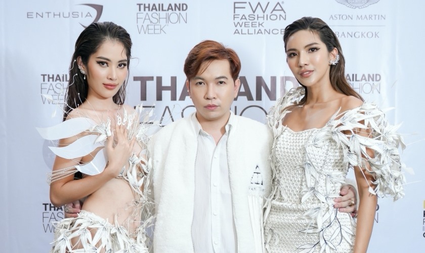 Chiều 30.6, Lệ Nam, Á hậu Juthamas Mekser cùng nhiều người đẹp xuất hiện trong bộ sưu tập “Trúc” của NTK Ivan Trần tại Tuần lễ Thời trang Thái Lan 2022. Ảnh: NVCC.