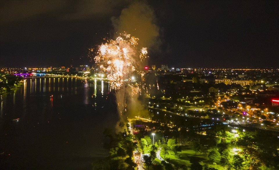 Và chương trình Gala âm nhạc và nghệ thuật “Chào Huế”, kết thúc Tuần lễ Festival Huế 2022.