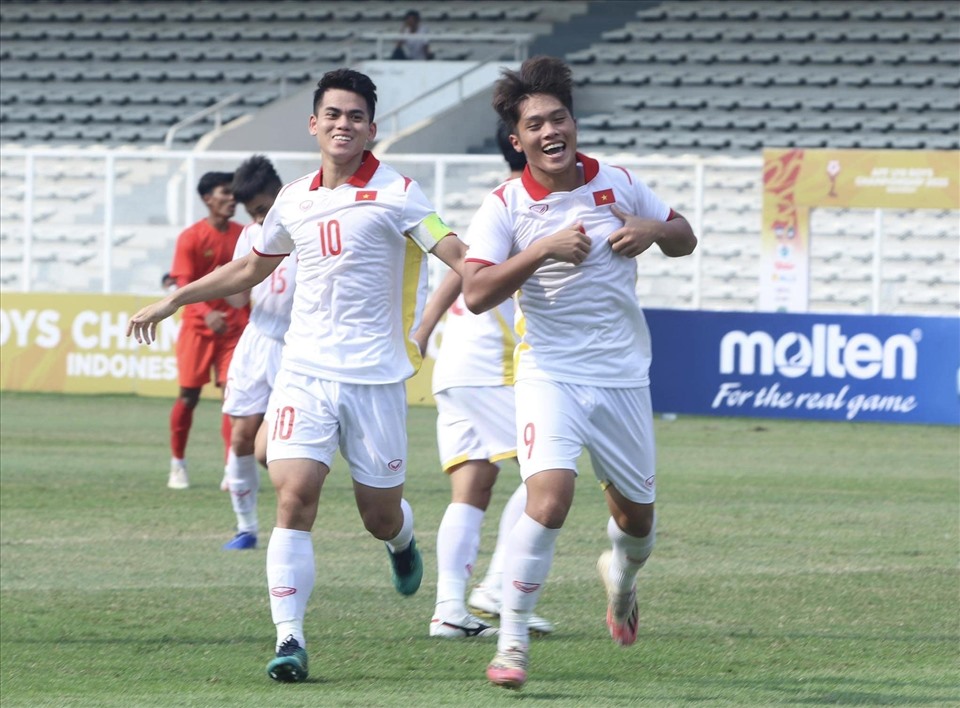 U19 Việt Nam được đánh giá nhỉnh hơn đối thủ tại bán kết U19 Đông Nam Á 2022. Ảnh: H.A