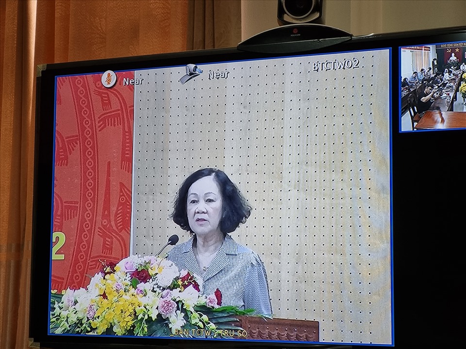 Ủy viên Bộ Chính trị, Bí thư Trung ương Đảng, Trưởng Ban Tổ chức Trung ương Trương Thị Mai phát biểu tại hội nghị