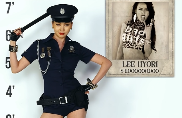 Jang Yoon Ju đóng vai chính trong MV “Black Mamba” của aespa, “Bad Girls” của Lee Hyori. Ảnh: naver