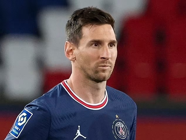 Messi không còn vĩ đại ở PSG. Ảnh: AFP