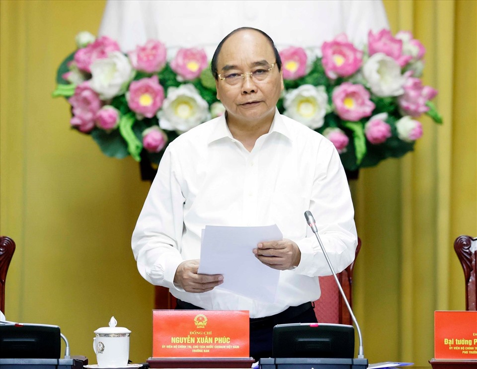Chủ tịch nước Nguyễn Xuân Phúc phát biểu tại phiên họp.
