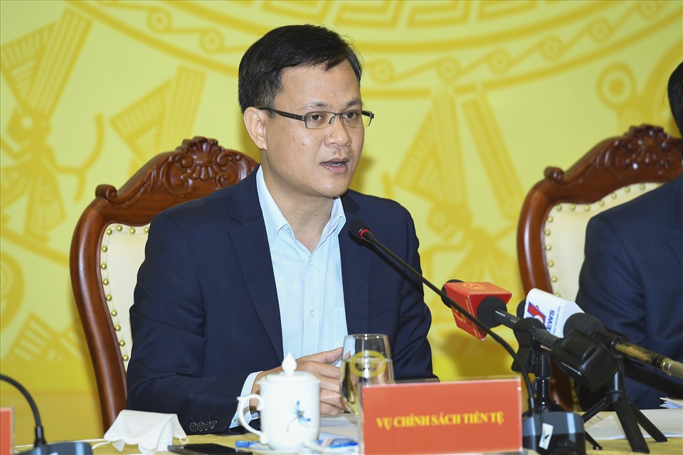 Phó Vụ trưởng phụ trách Vụ Chính sách tiền tệ (Ngân hàng Nhà nước) ông Phạm Chí Quang cho biết “Tỷ giá USD/VND hiện nay tăng khoảng 2% so với cuối năm 2021 là phù hợp với điều kiện”