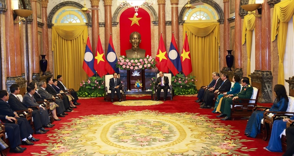 Trong thời gian qua, mối quan hệ hữu nghị vĩ đại, đoàn kết đặc biệt và hợp tác toàn diện Việt Nam - Lào không ngừng phát triển và đã đạt được nhiều kết quả quan trọng. Ảnh: Hải Nguyễn