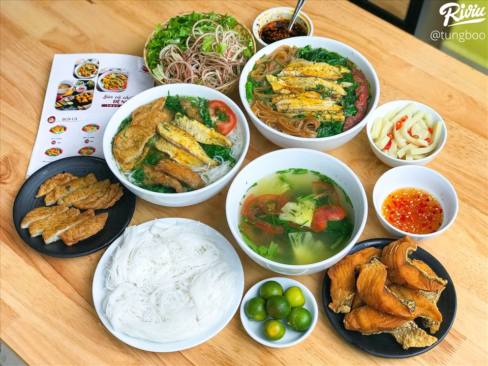 Bún cá Hà Nội - Ảnh: Riviu