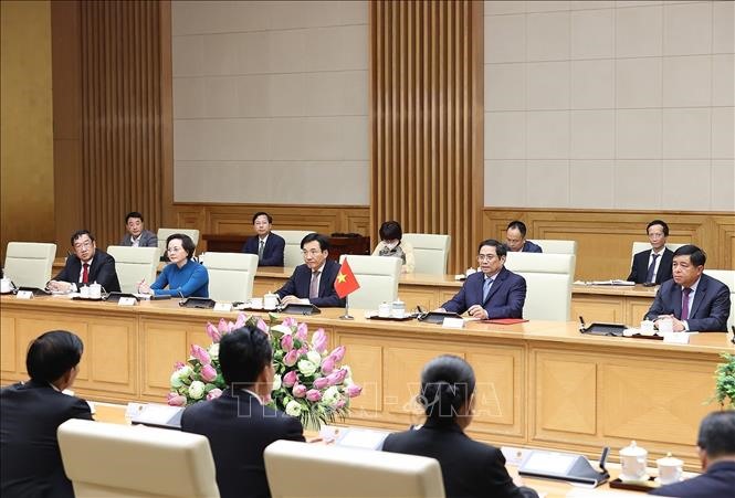 Thủ tướng Phạm Minh Chính phát biểu tại buổi tiếp Phó Chủ tịch nước Lào Bounthong Chitmany. Ảnh: TTXVN