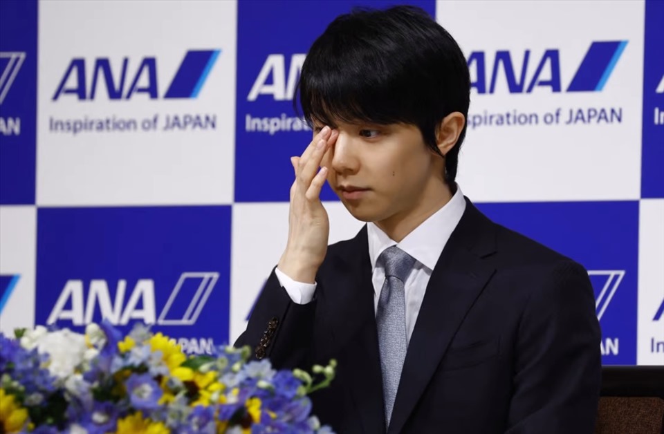 Vận động viên người Nhật Bản không giấu được cảm xúc khi nói lời chia tay. Ảnh: Thestar