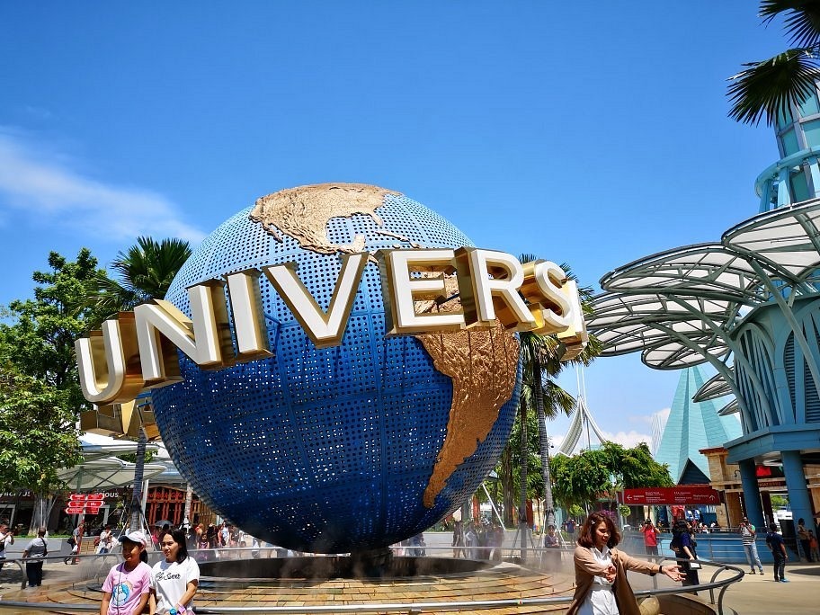 Universal Studio nằm trong khu vực Resorts World Sentosa, là công viên giải trí đầu tiên và có quy mô lớn hàng đầu Đông Nam Á. - Ảnh: Tripadvisor