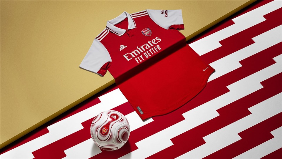 Áo đấu mùa 2022-23 của Arsenal. Ảnh: Adidas.