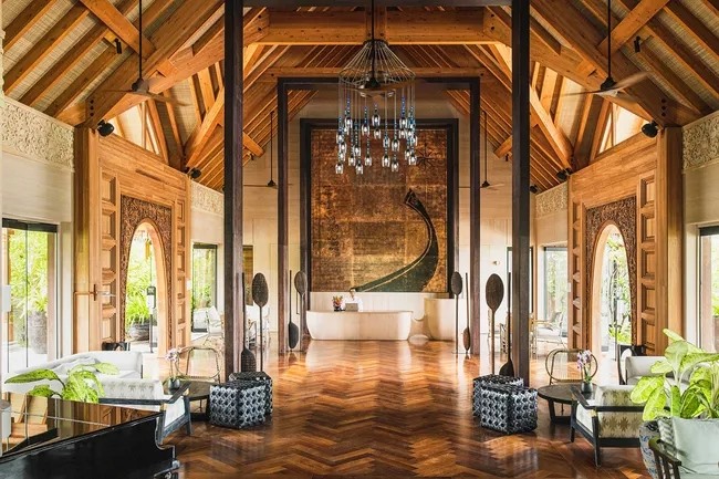 Resort Waldorf Astoria Maldives Ithaafushi (Maldivas) dẫn đầu danh sách.