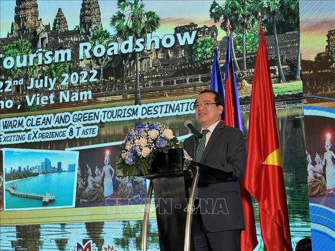 Ông Hà Văn Siêu, Phó Tổng cục trưởng Tổng cục Du lịch Việt Nam phát biểu tại sự kiện. Ảnh: TTXVN