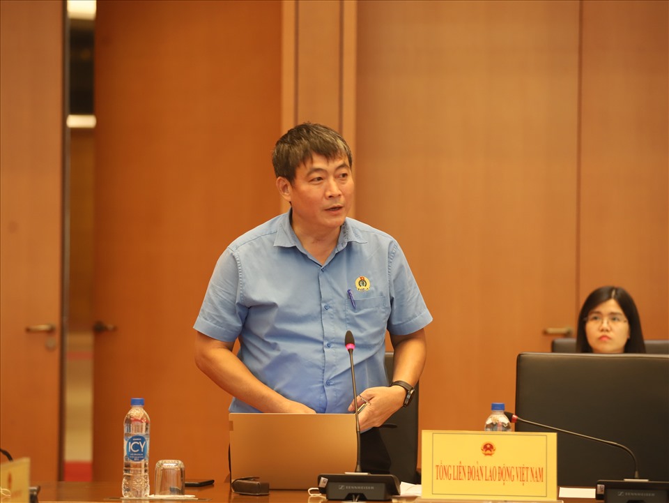 Ông Vũ Hồng Quang - Phó Trưởng Ban Chính sách - Pháp luật (Tổng Liên đoàn Lao động Việt Nam)