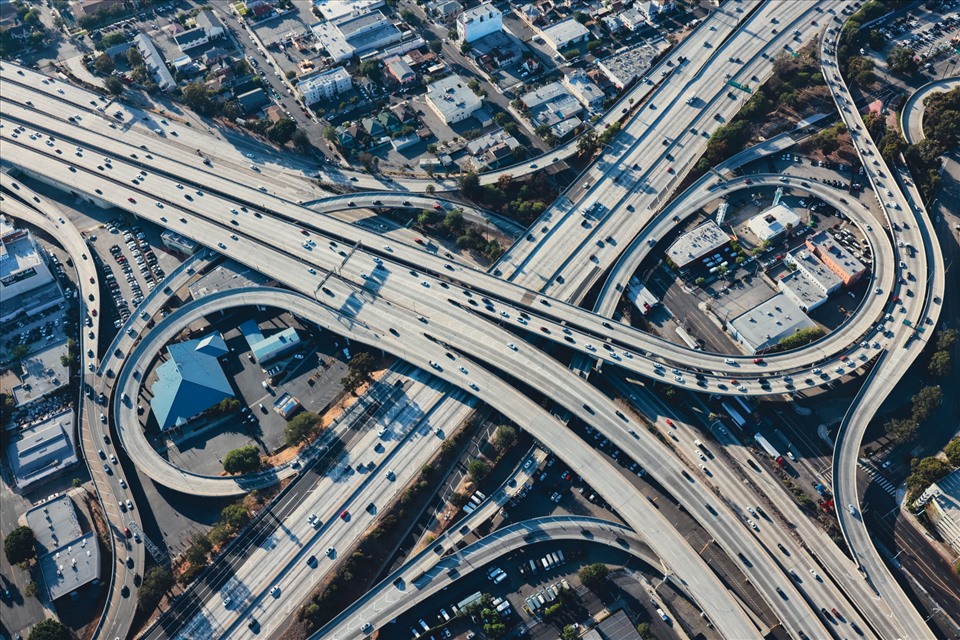 Các nút giao thông độc đáo của Los Angeles.