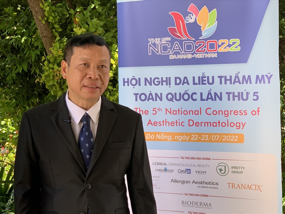 PGS Nguyễn Văn Thường- Giám đốc Bệnh viện Da liễu Trung ương. Ảnh: Trà My