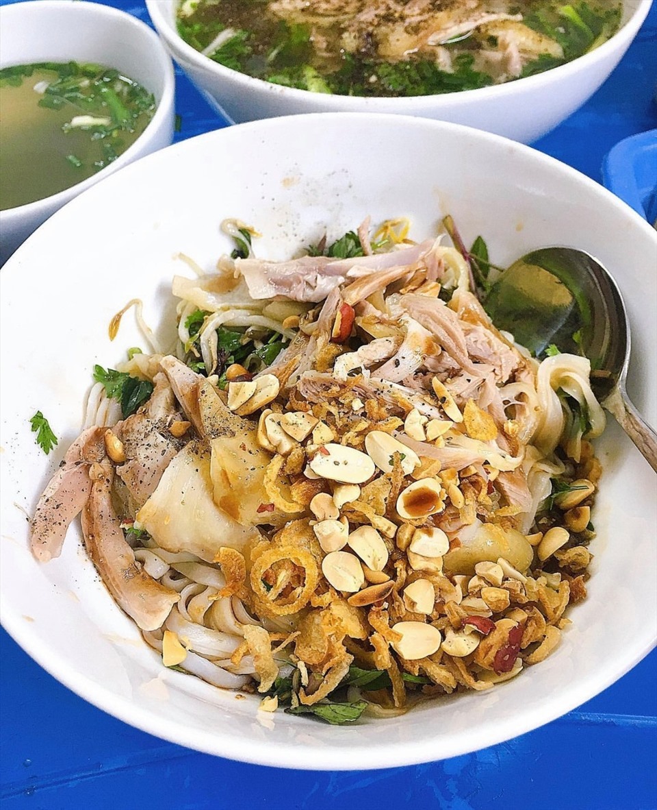 Phở gà Nguyệt - Ảnh: Tripzone