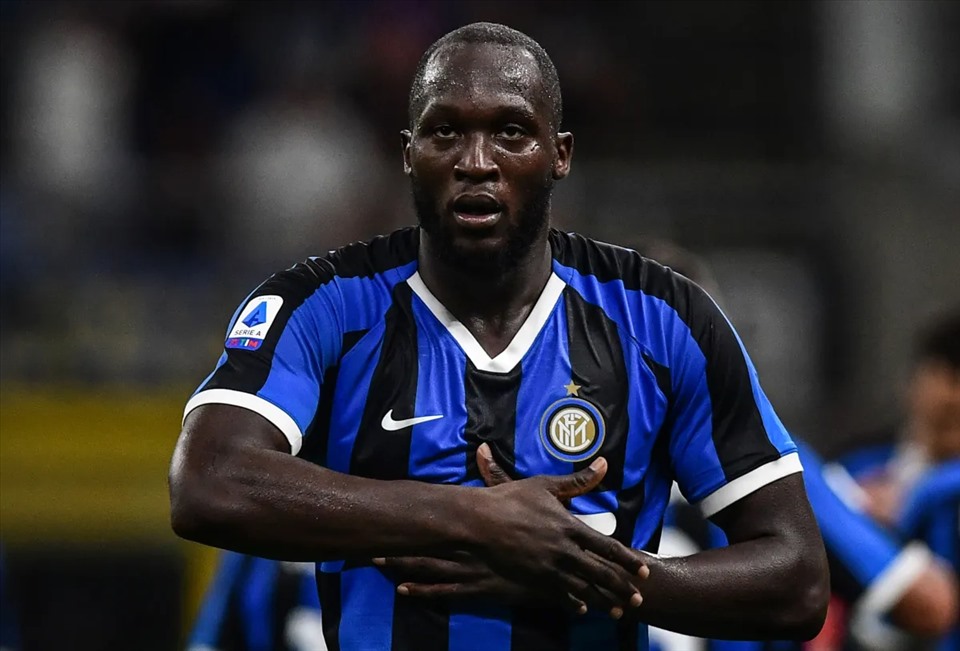 Inter muốn giữ Lukaku ở lại 2 năm. Ảnh: AFP.