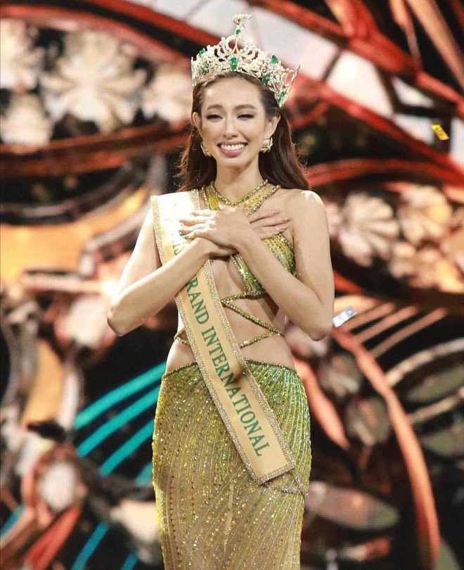 Nguyễn Thúc Thùy Tiên thu nhập 70 tỉ đồng sau 3 tháng đăng quang Hoa hậu Hòa bình quốc tế 2021. Ảnh: BTC