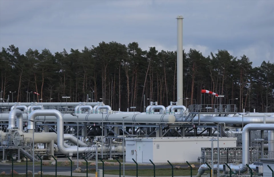Đường ống khí đốt Nord Stream giảm công suất còn 20% từ 27.7, theo thông báo của Gazprom. Ảnh: AFP
