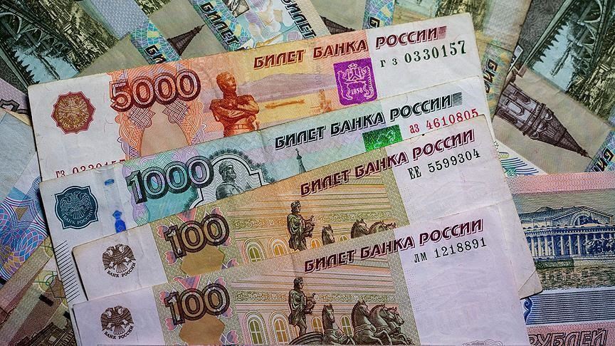 Đồng rúp Nga là đồng tiền hoạt động tốt nhất thế giới trong năm 2022. Ảnh: AFP