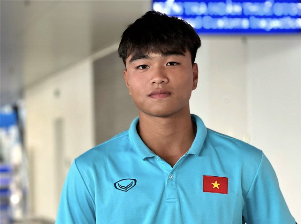 Đội trưởng Nguyễn Công Phương chia sẻ: “Với U16 Việt Nam, đây là giải quốc tế đầu tiên trong sự nghiệp. Tôi hy vọng bản thân cũng như các đồng đội trưởng thành hơn, rắn rỏi hơn thông qua giải đấu này. Rất mong đội có thể đi đến trận đấu cuối cùng của giải. Thay mặt toàn đội, tôi xin gửi lời cảm ơn đến các thầy đã tạo điều kiện cho chúng tôi“.