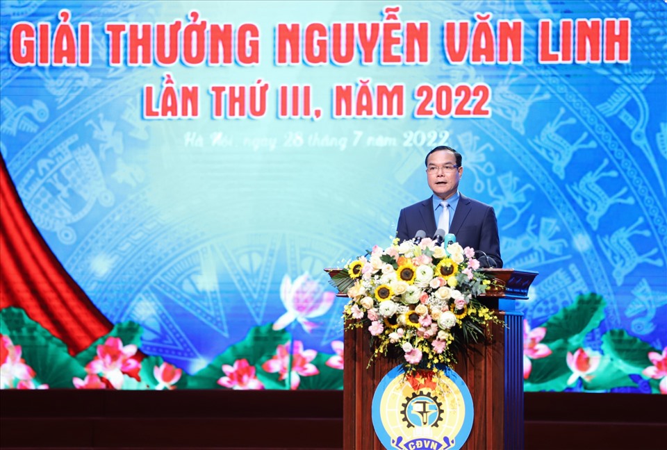 Chủ tịch Tổng liên đoàn Lao động Việt Nam Nguyễn Đình Khang. Ảnh: Tô Thế