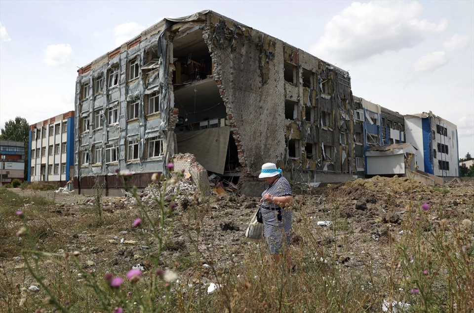 Nhà cửa bị phá huỷ ở Kostyantynivka, Donetsk, Ukraina, ngày 25.7.2022. Ảnh: AFP