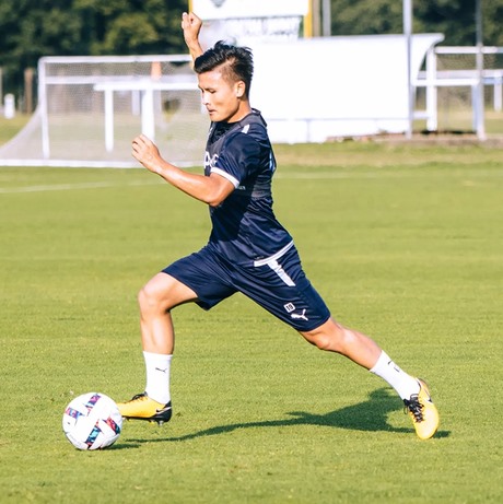 Quang Hải cho thấy nhiều dấu hiệu tích cực qua 4 trận đấu giao hữu trong tháng 7. Ảnh: Pau FC.
