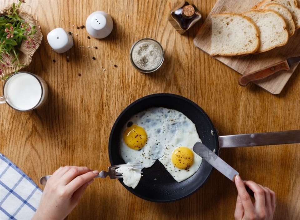 Trứng là nguồn protein quan trọng để giảm cân. Ảnh: Eatthis