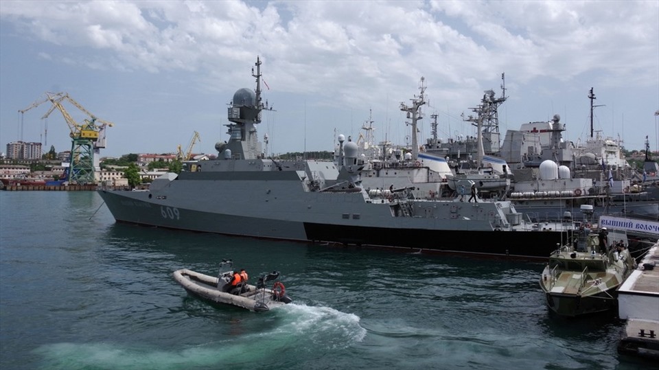 Chiến hạm Nga ở cảng Sevastopol, Crimea. Ảnh: Sputnik