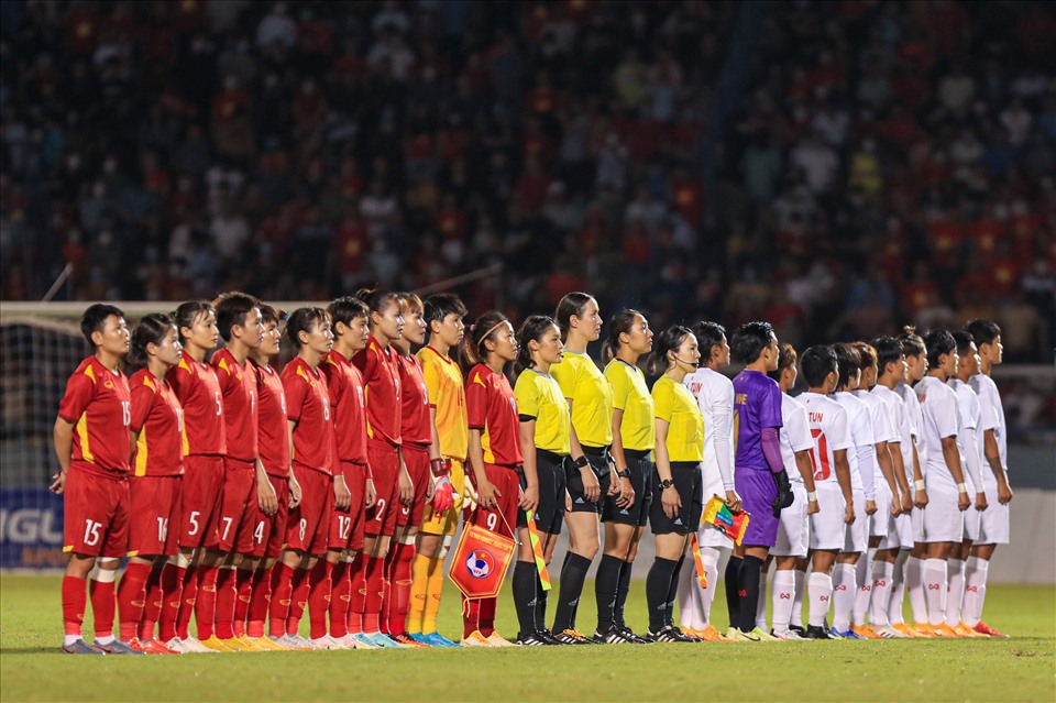 Đội tuyển nữ Việt Nam đặt mục tiêu bảo vệ chức vô địch AFF Cup nữ 2022 dù có sự tham dự của đội tuyển nữ Australia ở giải đấu lần này. Ảnh: Hoài Thu