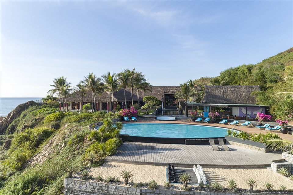 Avani Quy Nhon Resort nép mình trên bãi Dài ở Ghềnh Ráng, Quy Nhơn (Bình Định).