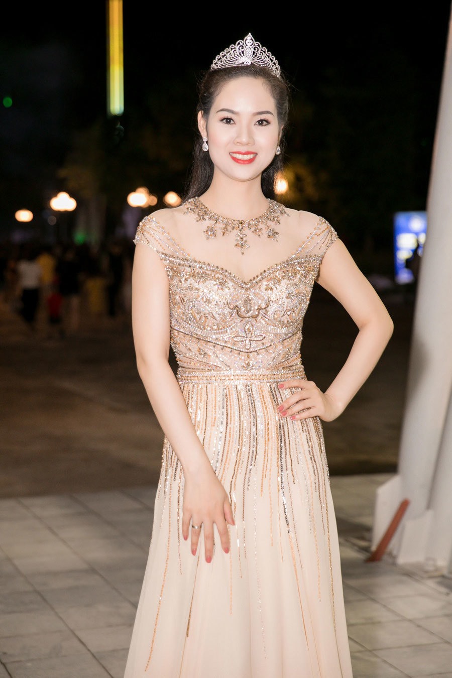 Đỗ Mỹ Linh và những hoa hậu Việt hẹn hò kín tiếng