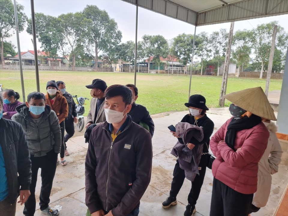 Công nhân, các hộ dân nhận khoán đất do Công ty TNHH MTV Nông nghiệp Xuân Thành phản ánh bị doanh nghiệp đối xử hà khắc. Ảnh: QĐ
