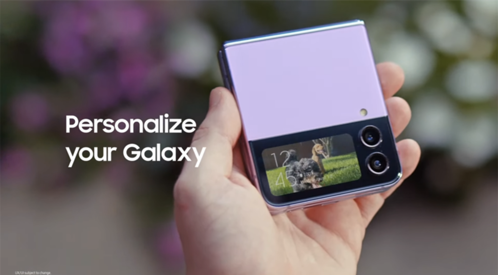 Với tính năng mới đầy bất ngờ trên Samsung Galaxy Z Flip 4, bạn sẽ được trải nghiệm những tính năng thông minh và tiện ích hơn bao giờ hết. Đăng nhập bằng vân tay, màn hình chính vuốt lên để mở khóa, chế độ quay video linh hoạt, chắc chắn sẽ khiến bạn thích thú.