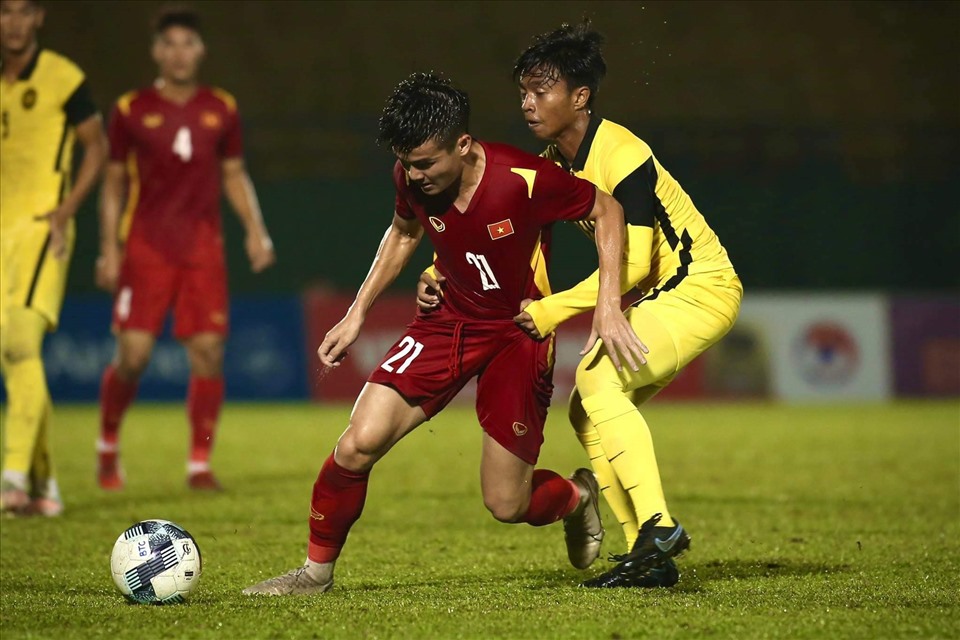 U19 Việt Nam có lợi thế trước U19 Malaysia. Ảnh: Thanh Vũ