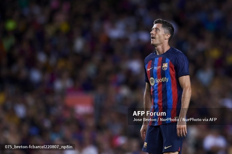 Tính đến hiện tại, Lewandowski cùng các tân binh của Barcelona vẫn để ngỏ khả năng ra sân tại La Liga.  Ảnh: AFP