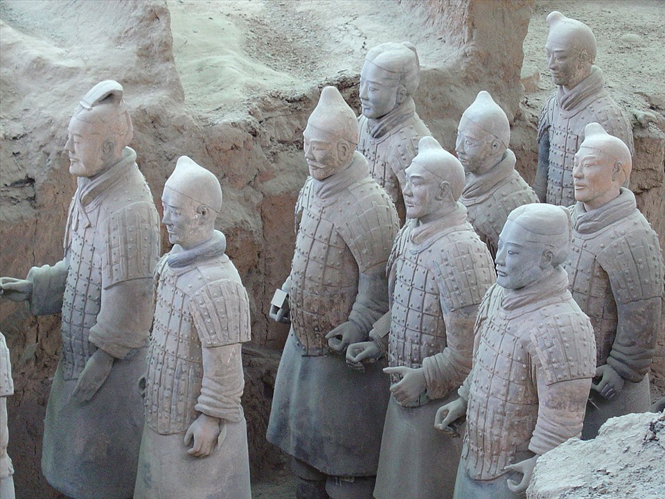 Đội quân đất nung ở lăng mộ Tần Thủy Hoàng. Ảnh: Wiki