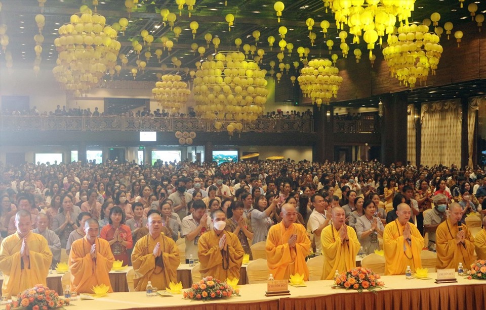 Đại lễ Vu Lan báo hiếu tại chùa Tam Chúc, Hà Nam. Ảnh: Khánh Minh