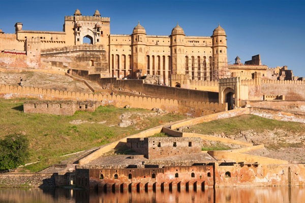 Vùng với 5 pháo đài khác của bang Rajasthan, pháo đài Amer được UNESCO công nhận là di sản văn hoá thế giới từ năm 2013. - Ảnh: PYS Travel
