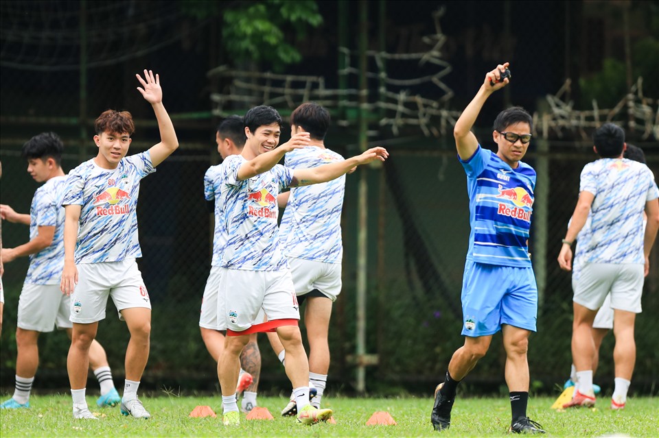 Công Phượng đang có phong độ khá tốt khi trở lại với bàn thắng duy nhất vào lưới Sài Gòn giúp Hoàng Anh Gia Lai vươn lên TOP đầu bảng xếp hạng Night Wolf V.League 2022. Ảnh: Minh Dân