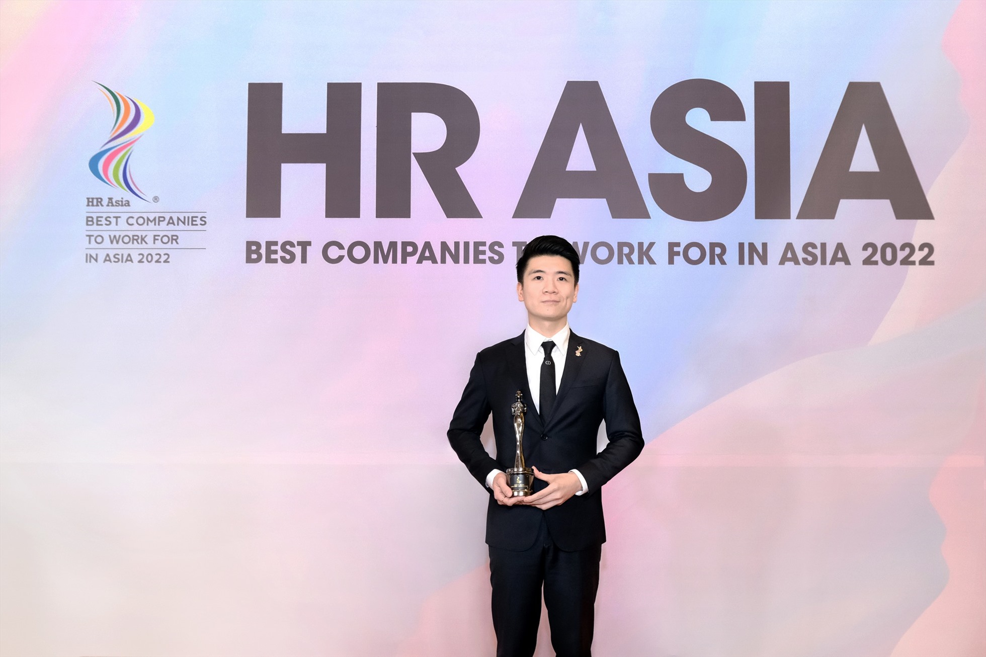 Lần thứ 2 được vinh danh “Nơi làm việc tốt nhất Châu Á” là sự ghi nhận cho những nỗ lực “phát triển con người” của SHB trong nhiều năm qua.
