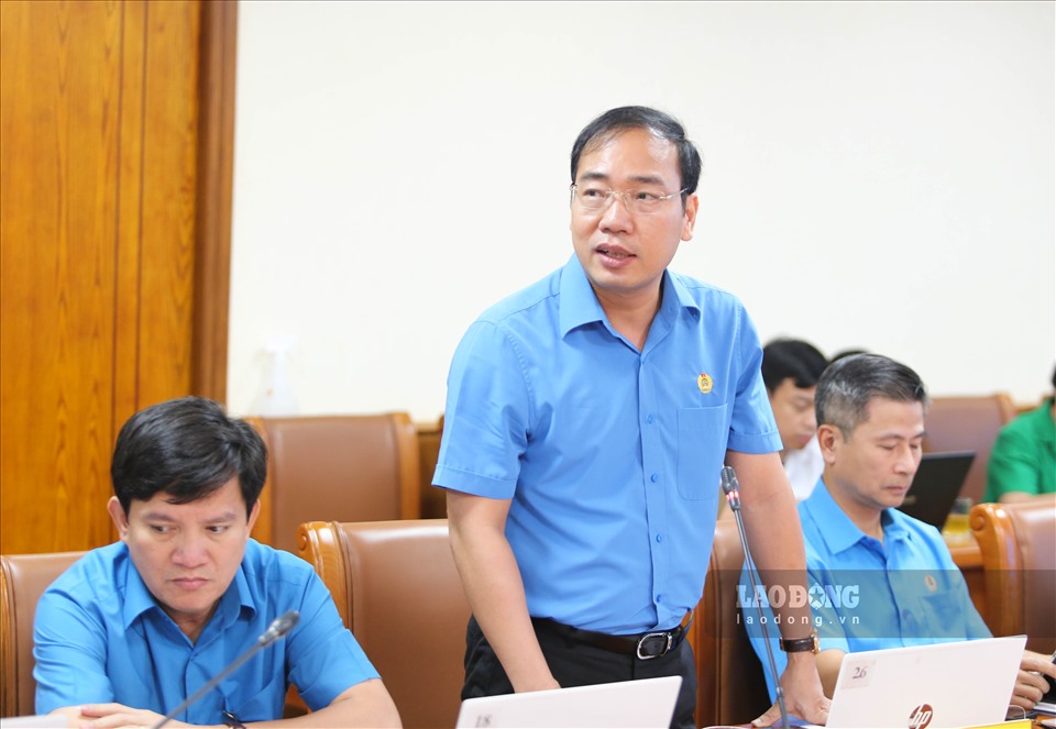 Đồng chí Trần Quang Huy - Chủ tịch Công đoàn Công thương Việt Nam cho ý kiến vào một số nội dung của mô hình Trung tâm. Ảnh: Dương Anh