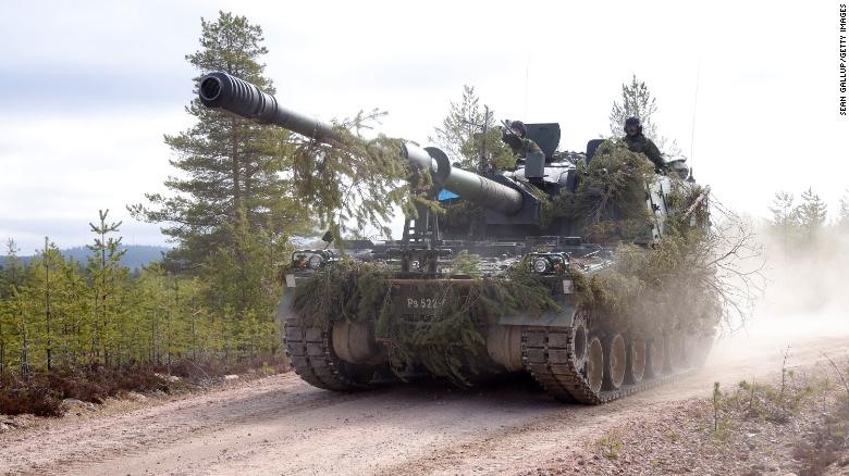 Lựu pháo tự hành K9 Thunder 155mm do Hàn Quốc chế tạo được quân đội Phần Lan sử dụng tham gia cuộc tập trận tháng 5.2022, gần Rovaniemi, Phần Lan. Ảnh: Sean Gallup