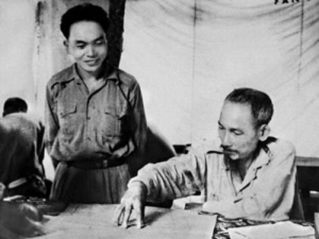 Đại tướng Võ Nguyên Giáp người học trò xuất sắc của Chủ tịch Hồ Chí Minh.