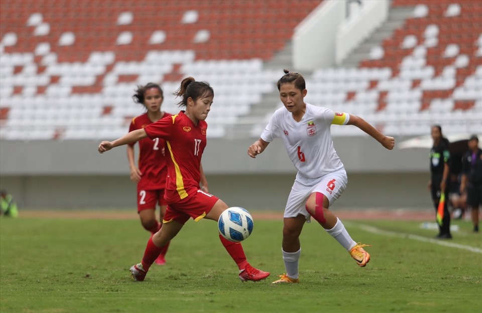 U18 nữ Việt Nam xuất sắc giành chiến thắng 4-1 trước đội tuyển Myanmar tại trận bán kết giải bóng đá nữ U18 vô địch Đông Nam Á 2022. Ảnh: VFF