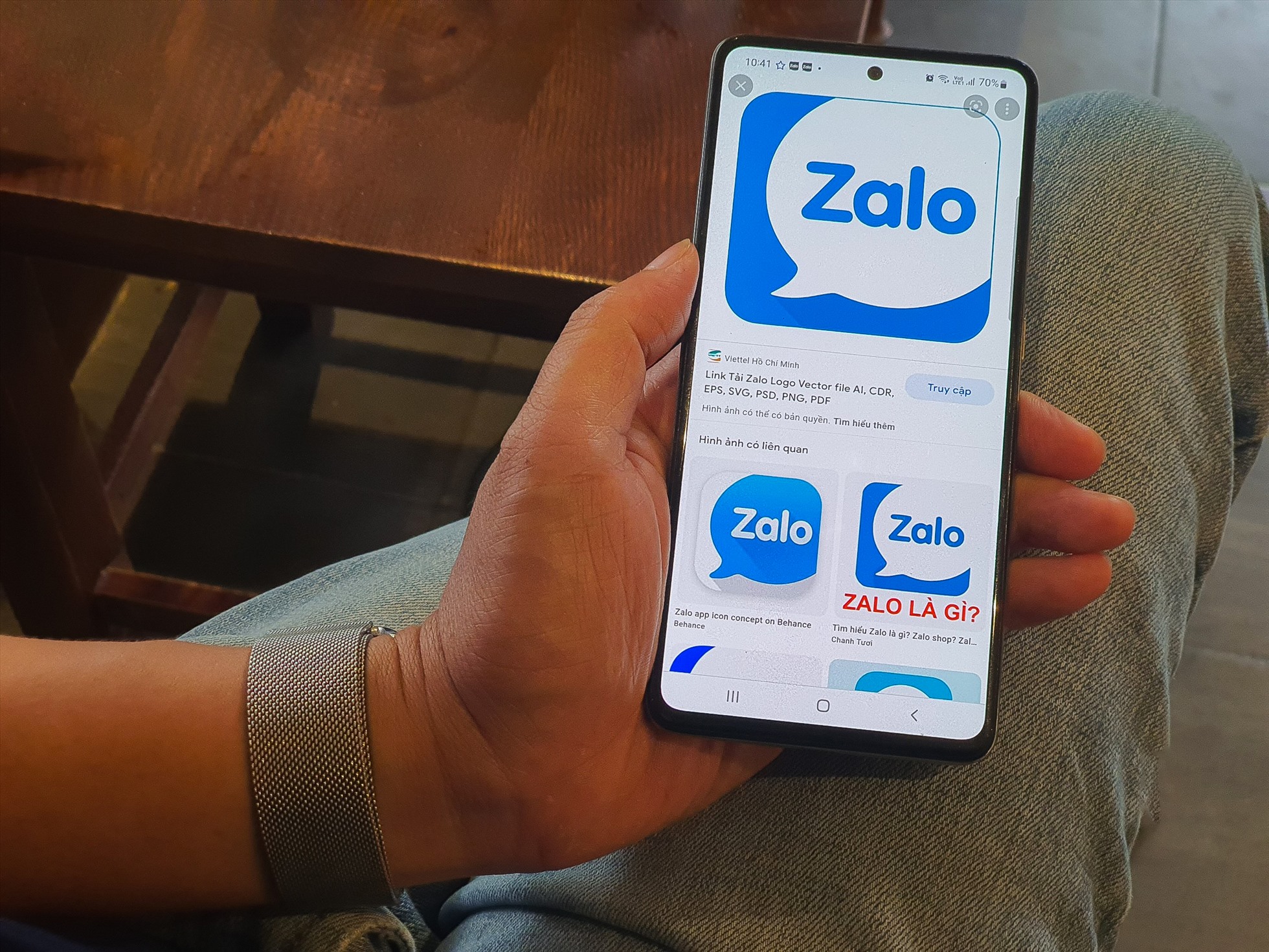 Đầu tháng 8, Zalo nhận loạt chỉ trích vì cập nhật lên phiên bản mới và bắt đầu hạn chế một số tính năng của người dùng phổ thông. Ảnh: Phan Anh